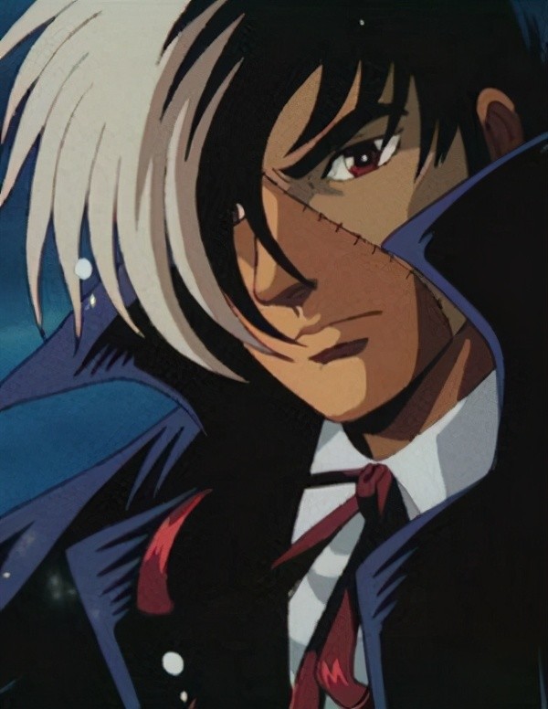 下,她对医生这个职业产生了极大的向往,手冢治虫先生的《怪医黑杰克》