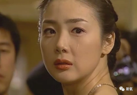 韩国悲剧女王崔智友,明明大眼睛水汪汪,但是整体长相却很悲情?