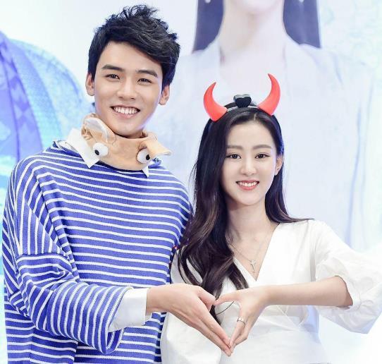 龚俊刚红就被曝恋情?