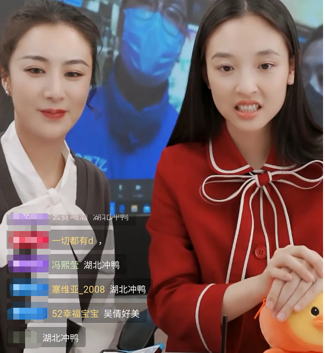 吴倩2岁女儿曝光,取名张言一含义深刻,曾通过直播暗示