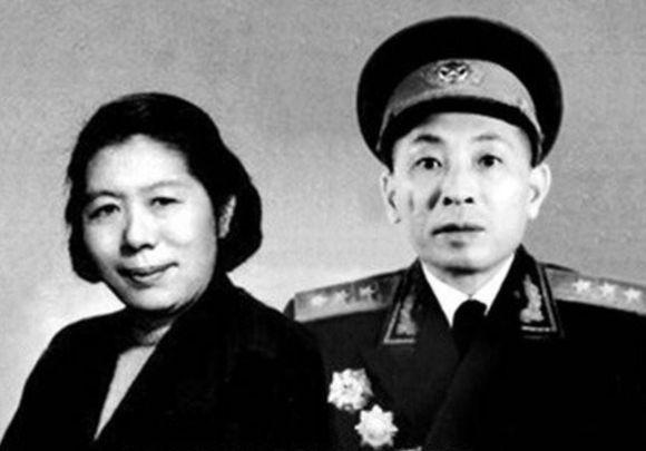 叶飞的妻子王于畊:19岁和将军结婚,携手走过53载,遗言令人动容