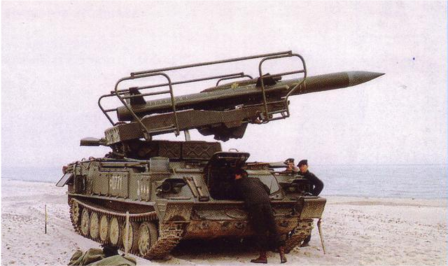 这个萨姆-11"山毛榉"其实早在上世纪80年代就已经在苏联军队中服役了