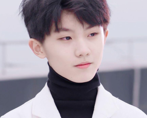 时代少年团三人参加艺考 马嘉祺有望夺第一 丁程鑫不好说 马嘉祺 丁程鑫 时代少年团 张真源 中戏 艺考