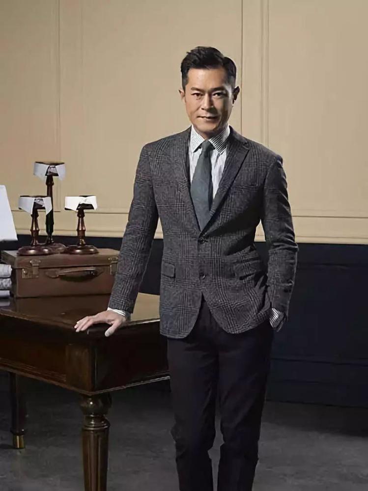 古天乐出任电影工会会长无暇恋爱,《寻秦记》《明日战记》你选谁_腾讯