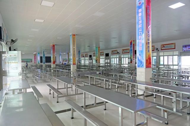 新战友沙角大学欢迎你