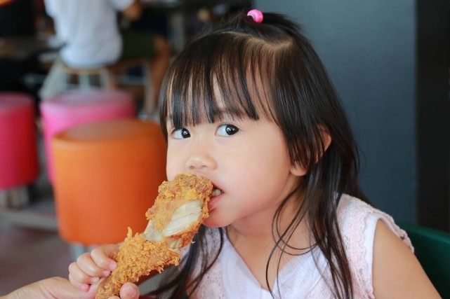 都说吃肉有营养春天长个黄金期咋给孩子吃肉才能长高高