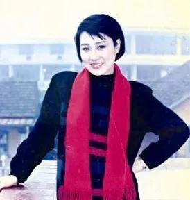 靠《渴望》走红,张凯丽被亿万富豪老公宠上天,为女儿事业操碎心_腾讯