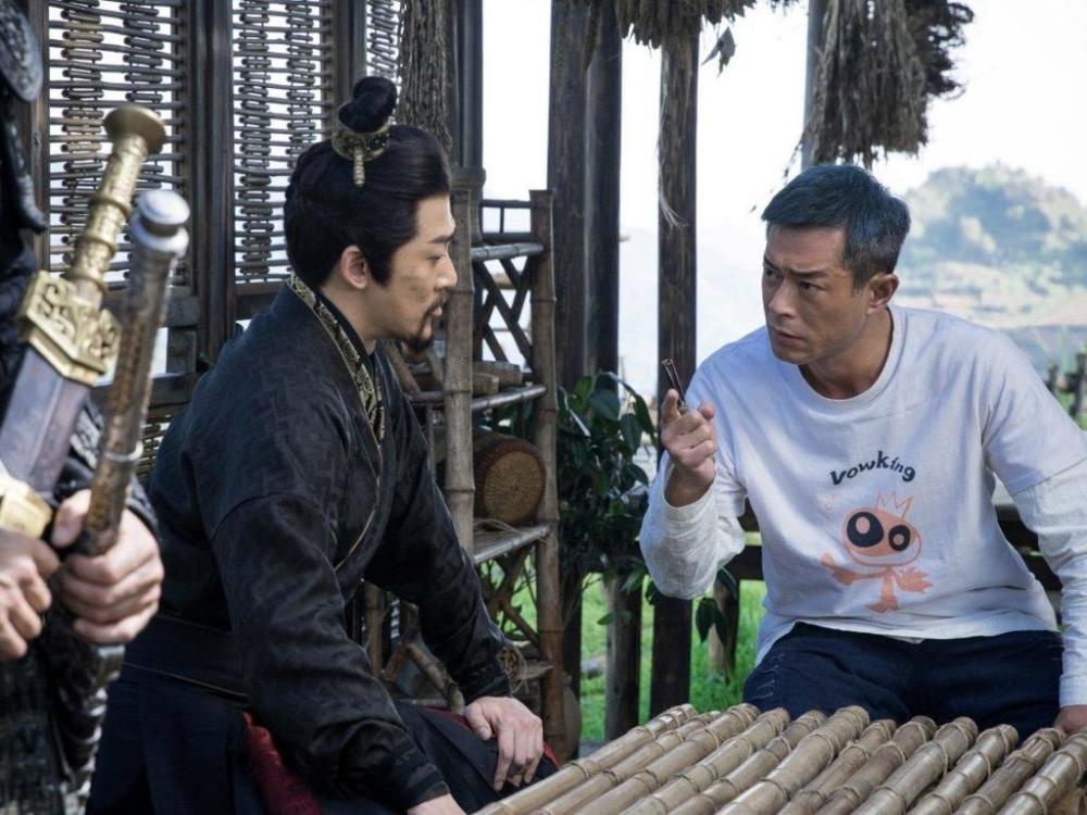 寻秦记情怀附身要破拆弹专家2港片内地票房纪录