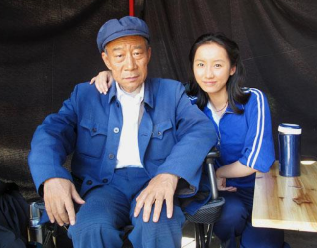 的老婆就是她,同样是演员,儿子长得帅气还是研究生|李雪健|于海丹