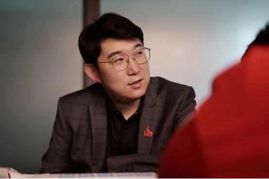 成都AG超玩会：银河战舰 再度起航