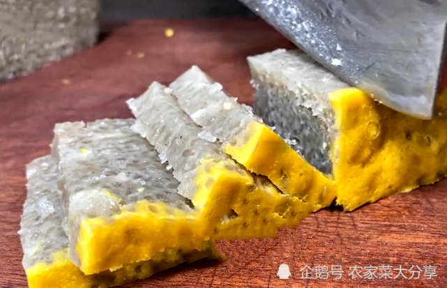 1斤粉条5个鸡蛋教你做粉糕鲜香q弹又劲道家人爱吃