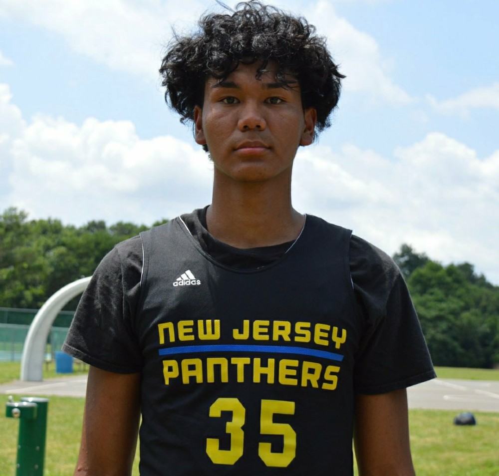 选择大于努力,三点理由,姚明应考虑归化藏裔小前锋次仁根甲_腾讯新闻