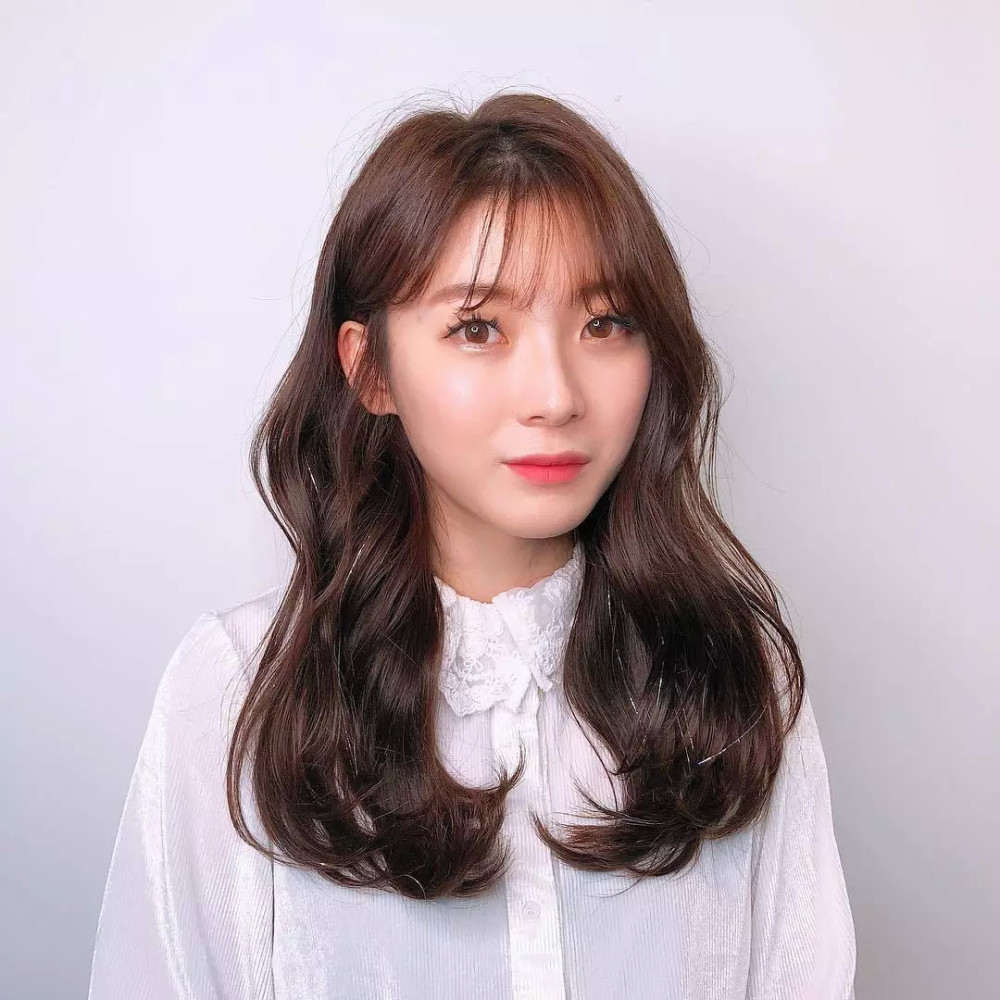 狗啃刘海前卫,减龄,个性,属于狗啃刘海适合人群眉毛好看,脸型偏圆,偏