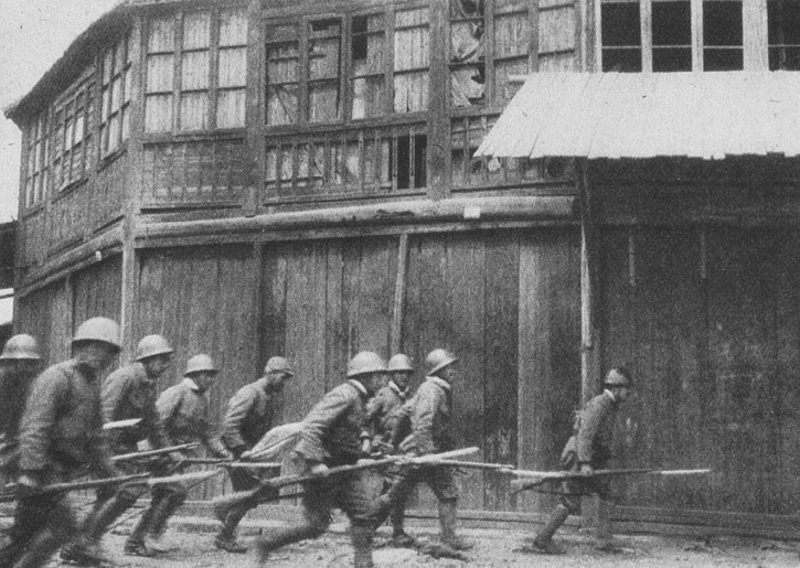 1939年南昌会战老照片我军反击时牺牲一位军长