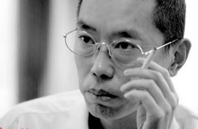 脑白金创始人:净身出户将19万留给妻子,今赚600亿东山再起_腾讯新闻