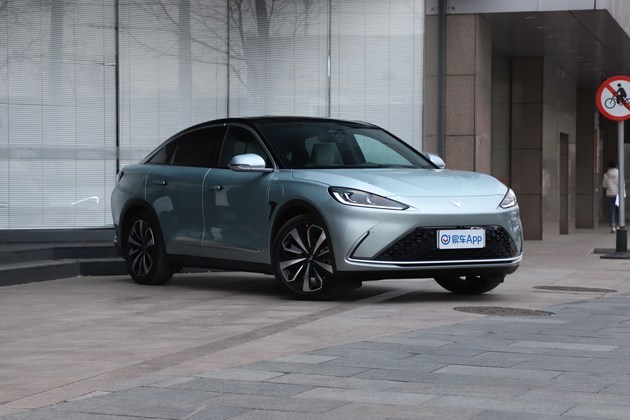 arcfox极狐阿尔法s开启预订订金2000元可充抵5倍购车现金