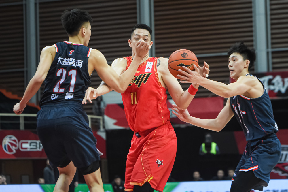 体育篮球cba第三阶段广东东莞大益胜深圳马可波罗
