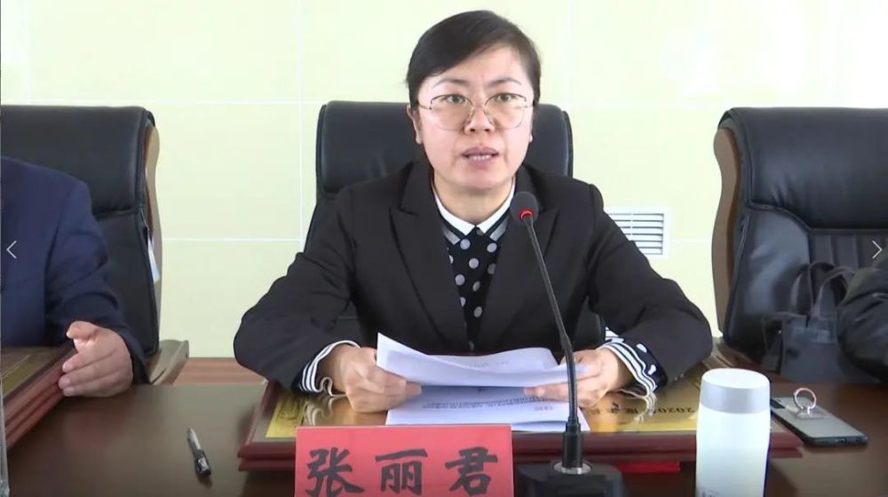 全县人社工作暨党风廉政建设工作会议召开