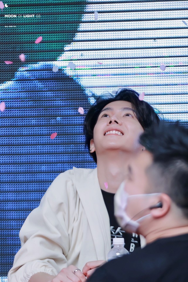 杨宇腾丨中日混血超可爱有喜欢我们yu的吗