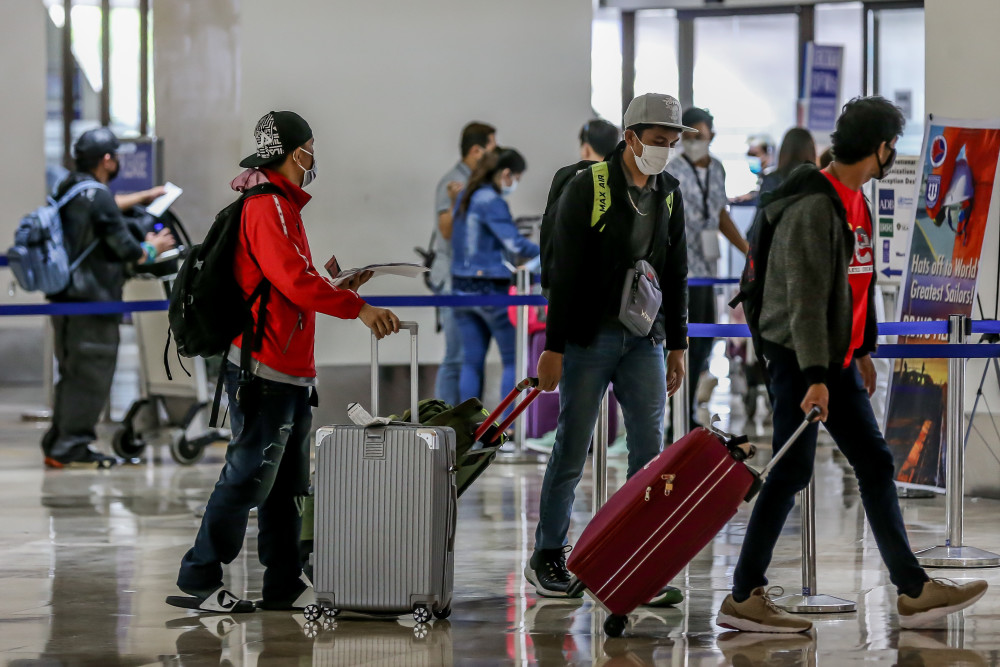 (国际疫情)新冠疫情反弹 菲律宾暂禁外国人等入境