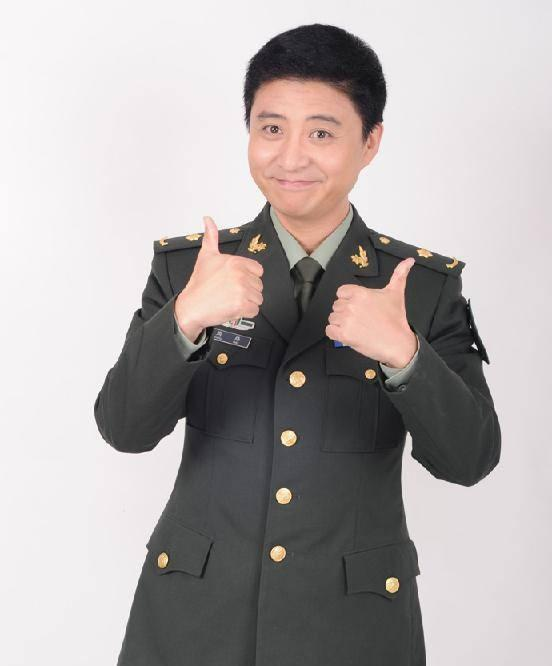 周炜是唐杰忠的学生,非要自降一辈拜师姜昆,真是为了求取真经吗