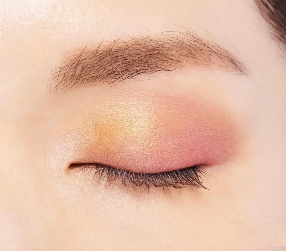 2021早春的第一盘眼影,看完最想买的是它