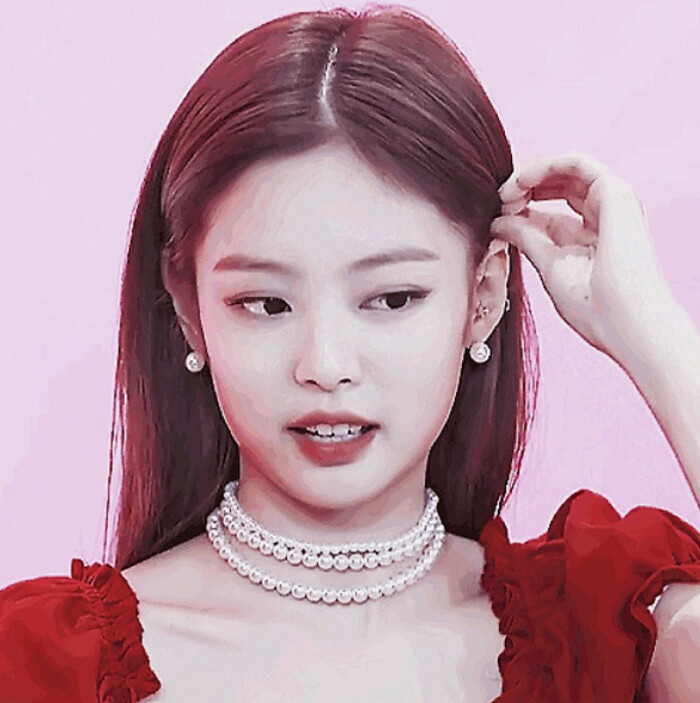 金智妮人间香奈儿这样甜美的女孩谁不喜欢呢