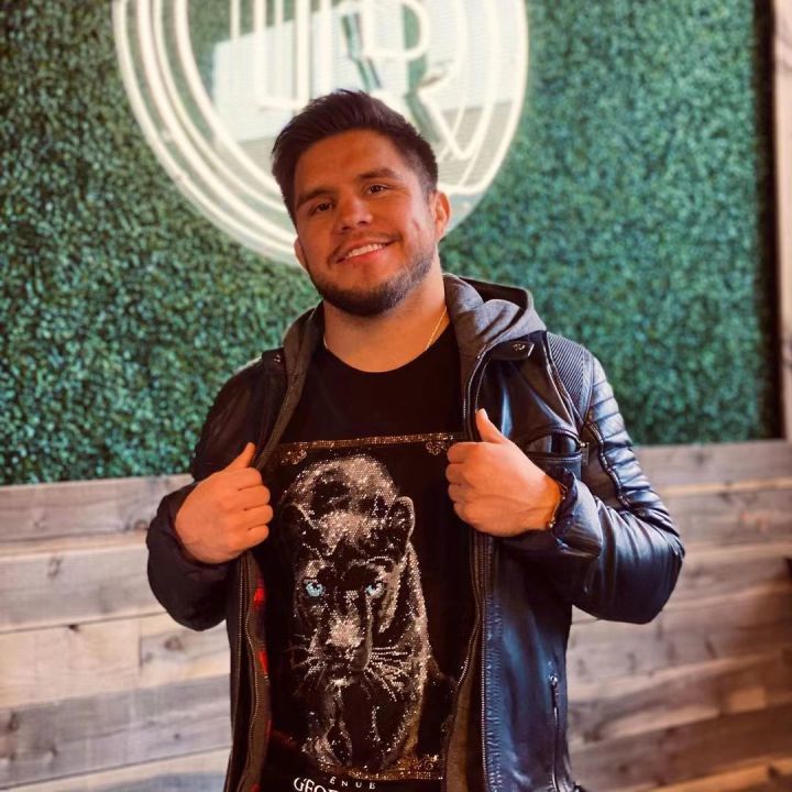 亨利-塞胡多的职业生涯巅峰时刻就是击败了蝇量级