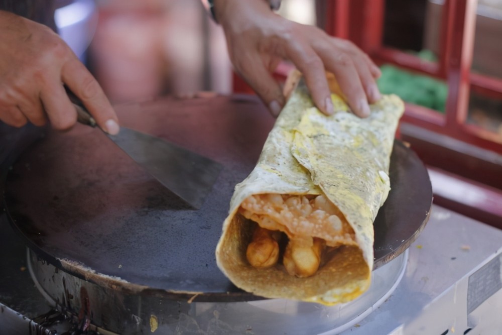其实除了鸡蛋之外,就连馃子与馃箅儿都能自带.
