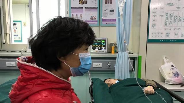 "猫妈45"质疑当年淮河医院的系列神操作"猫妈45 "步步紧逼,她还指出