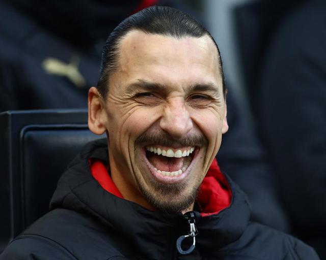 重返18岁上帝回来了强势重返国家队的高龄射手伊布拉希莫维奇