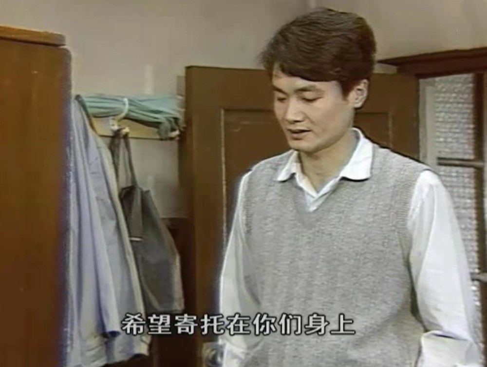 户的,但碍于情面没办法当面拒绝,就敷衍地说:那你让孙松明天来找我吧