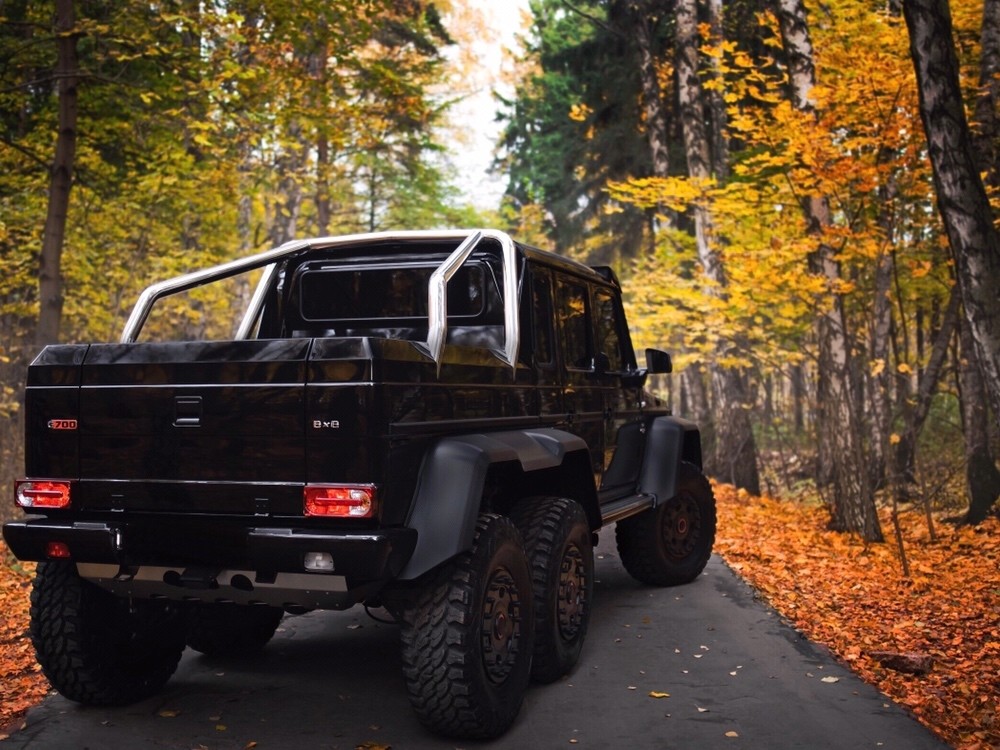 男人的终极大玩具巴博斯奔驰大g6x605