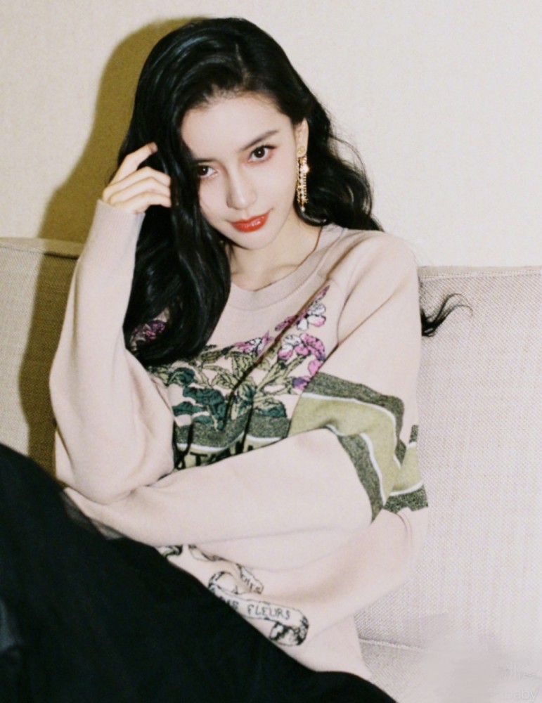 angelababy杨颖最新美照