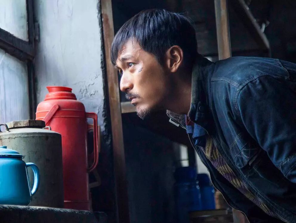 一桩命案,三家人认主,走不出的《心迷宫》,看不透的恶与自私