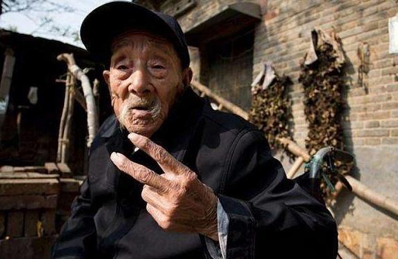 婚姻本是平常事,难免会有摩擦,要想长久生活下去,只能是忍耐,平木虎的