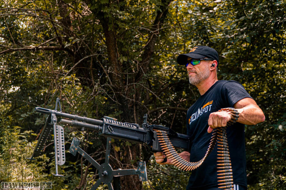 "兰博枪"究竟性能如何?m60机枪已成理财产品 售价超5万美元_腾讯新闻