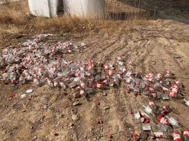 你喝剩下的空酒瓶,也许正在成为不法分子的"财富密码"