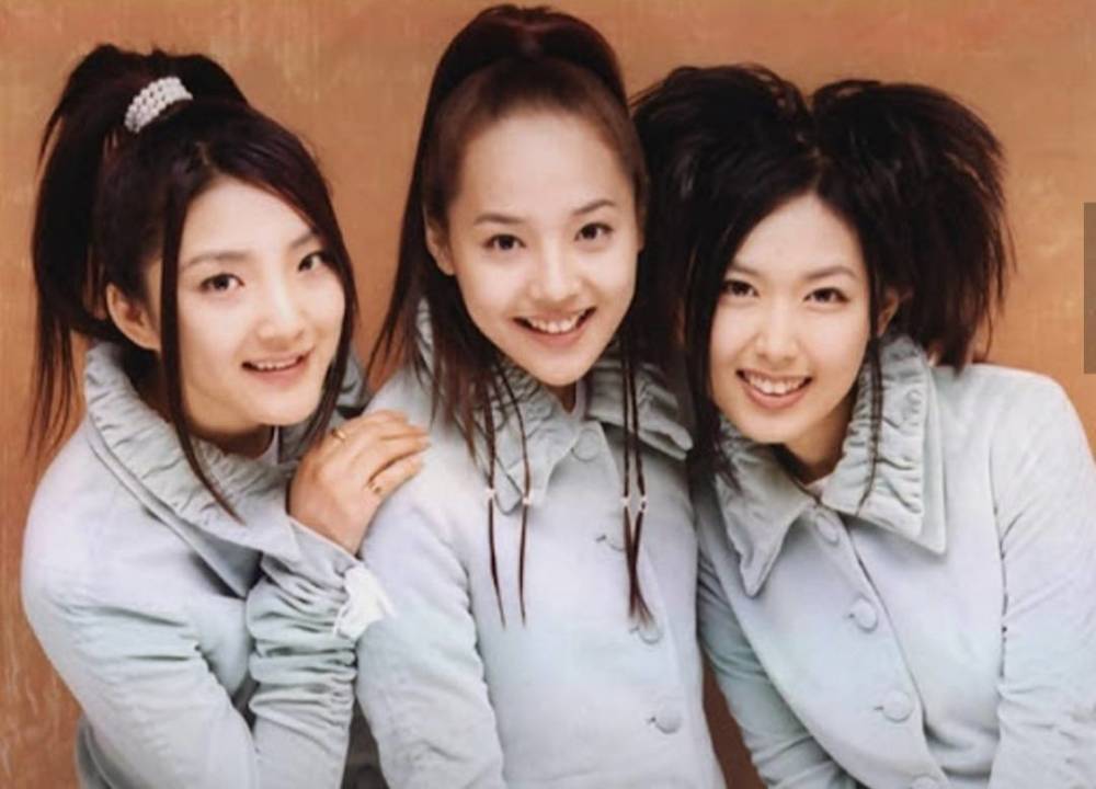 早在拍摄《顶楼》系列之前,柳真就积累了很多经验.