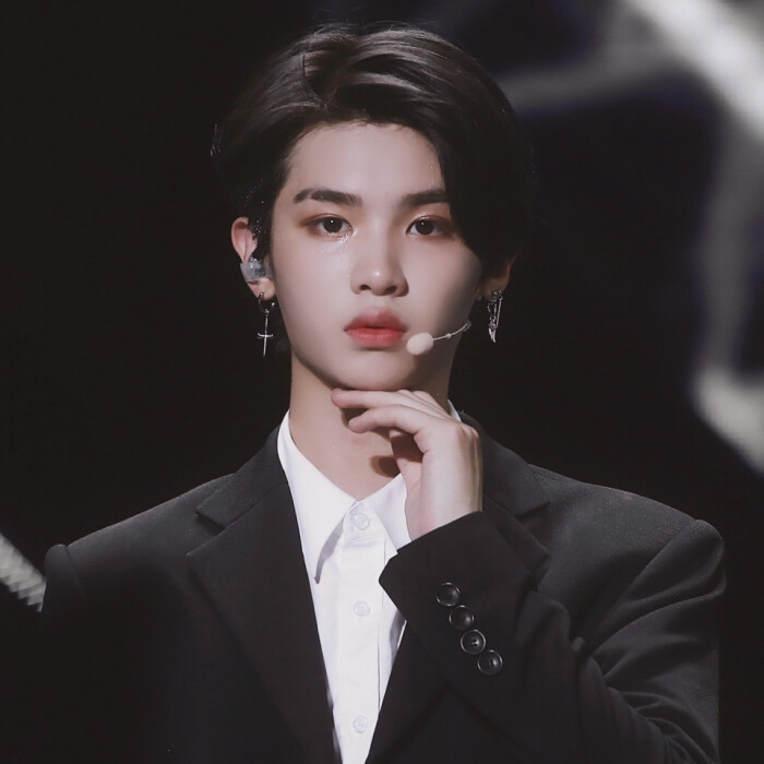 "黄明昊"壁纸集 一期