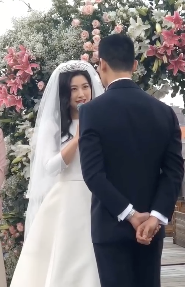 朱珠结婚,老公身份曝光!清华老师企业高管,郎才女貌好配