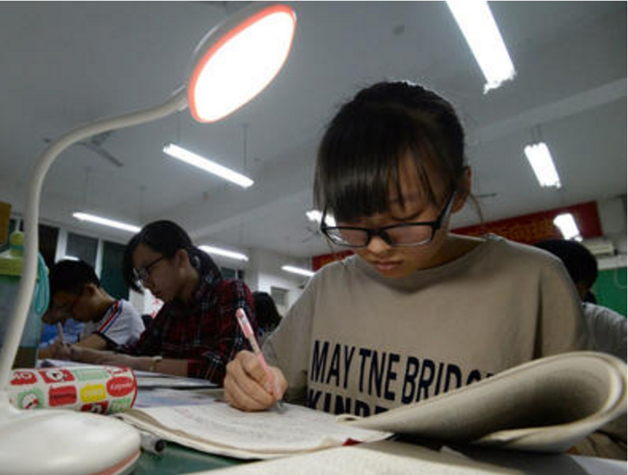 辽宁中考迎来大变动,英语分值下降20,