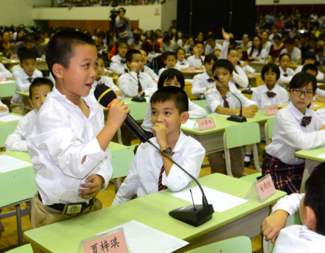 取消 中小学 英语主科地位呼声高涨 有关部门回应 早有暗示 英语 中小学