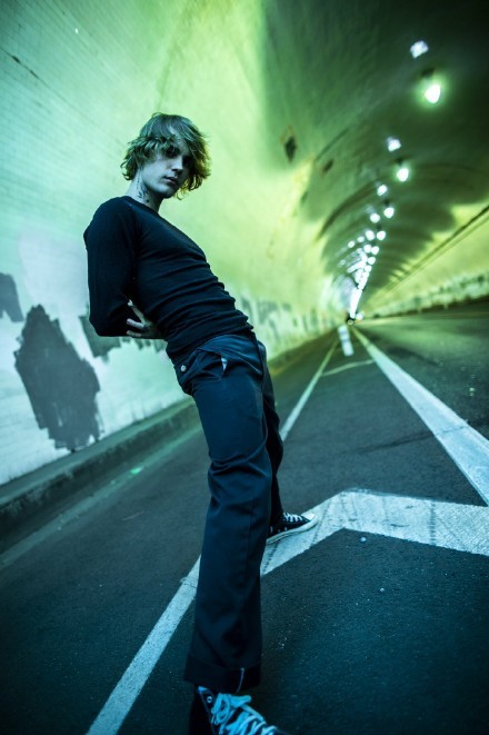 贾斯汀比伯justice上线酷狗用16首歌抚慰听众心灵