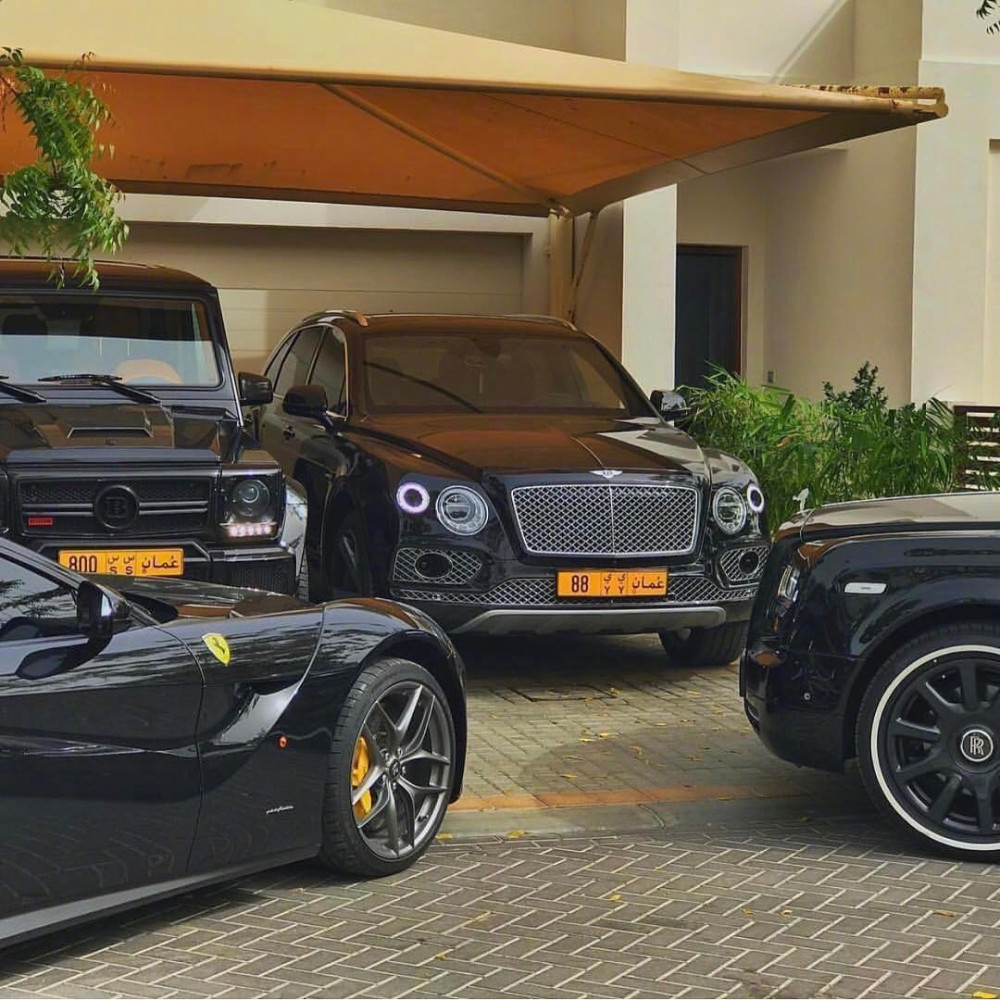 有钱人轿车合集奔驰大g不愧是豪华的标配