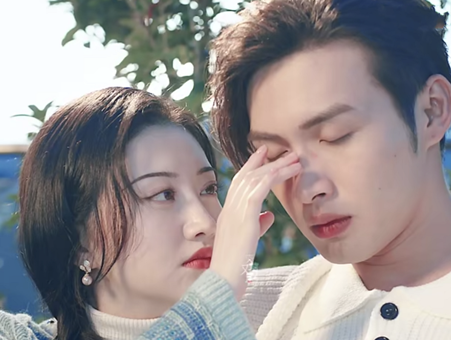 司藤原来司藤身上还有隐藏技能要和秦放接吻才能释放出厉害了