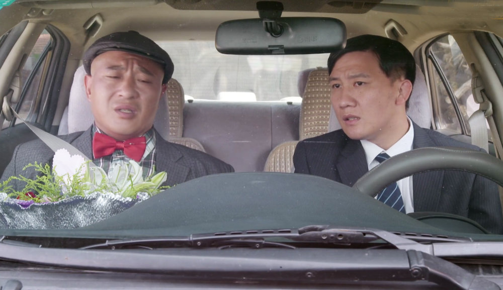 杨光——《乡村爱情7》中,杨树林曾客串过赵四的司机兼保镖杨光,虽然