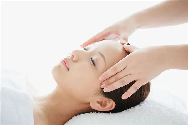 我的推拿经验治疗(颈椎病,落枕,漏肩风)