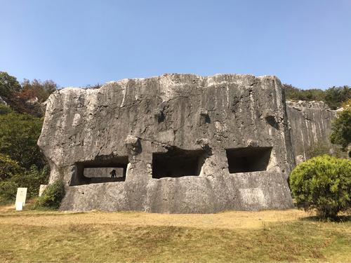 明成祖朱棣为颂扬其父朱元璋功德而凿,江苏省南京阳山碑材