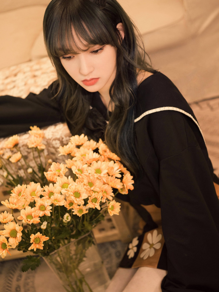 程潇壁纸是心心念念的她呀